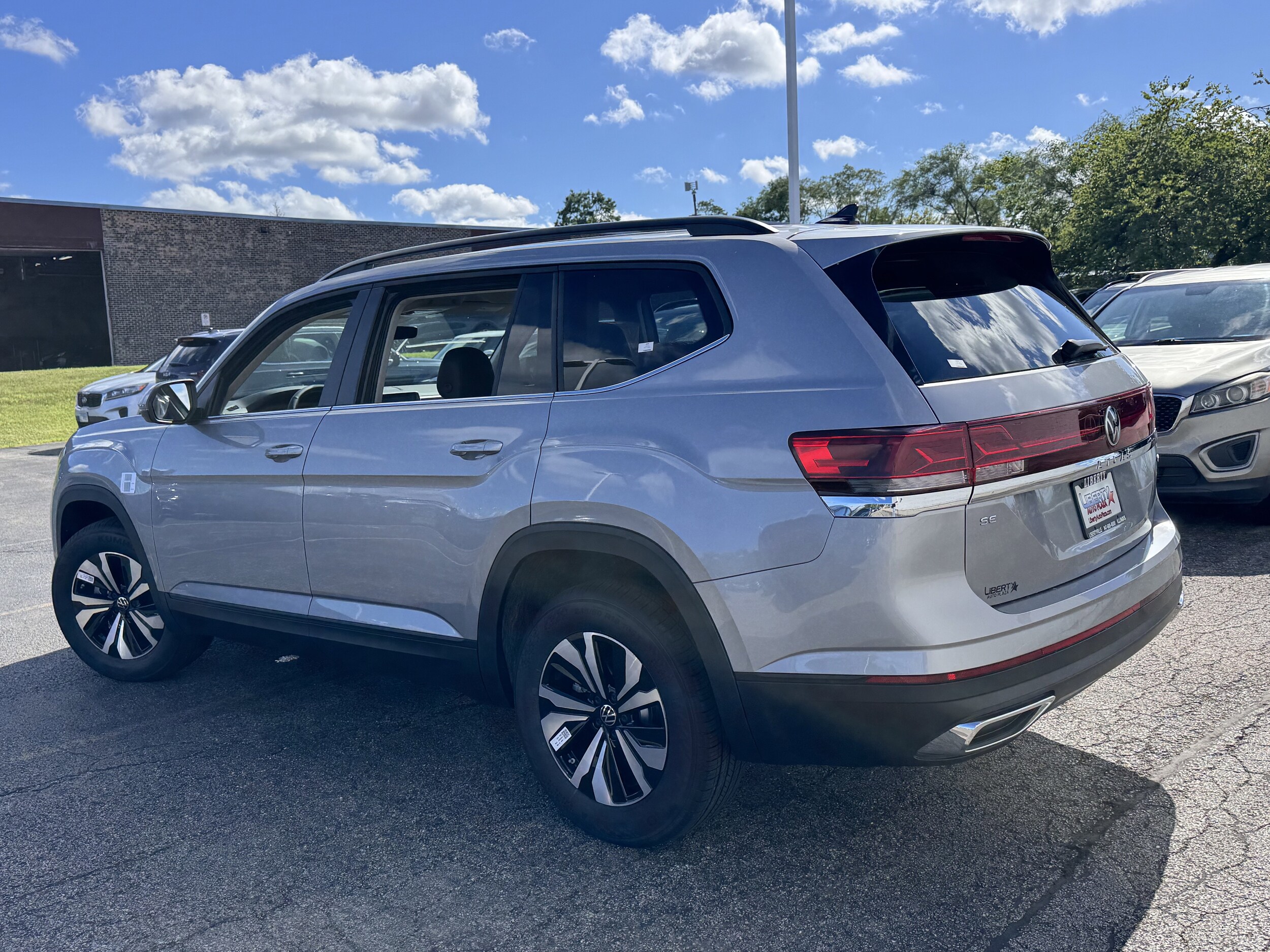 2026 Volkswagen Atlas SE - Photo 38