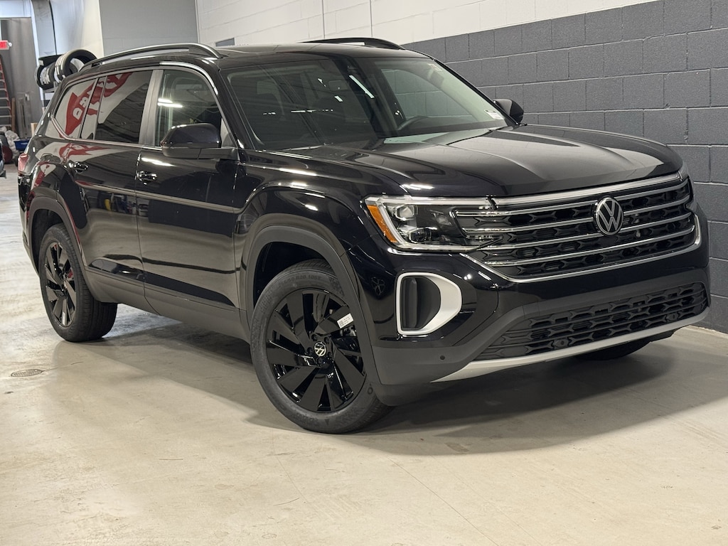 New 2026 Volkswagen Atlas 2.0T SE w/Technology SUV