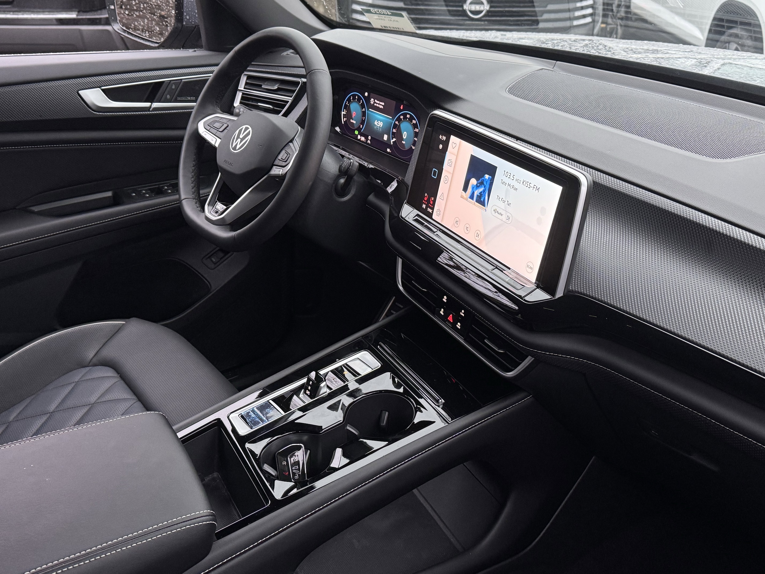 2026 Volkswagen Atlas Cross Sport SEL Premium R-LINE - Photo 9