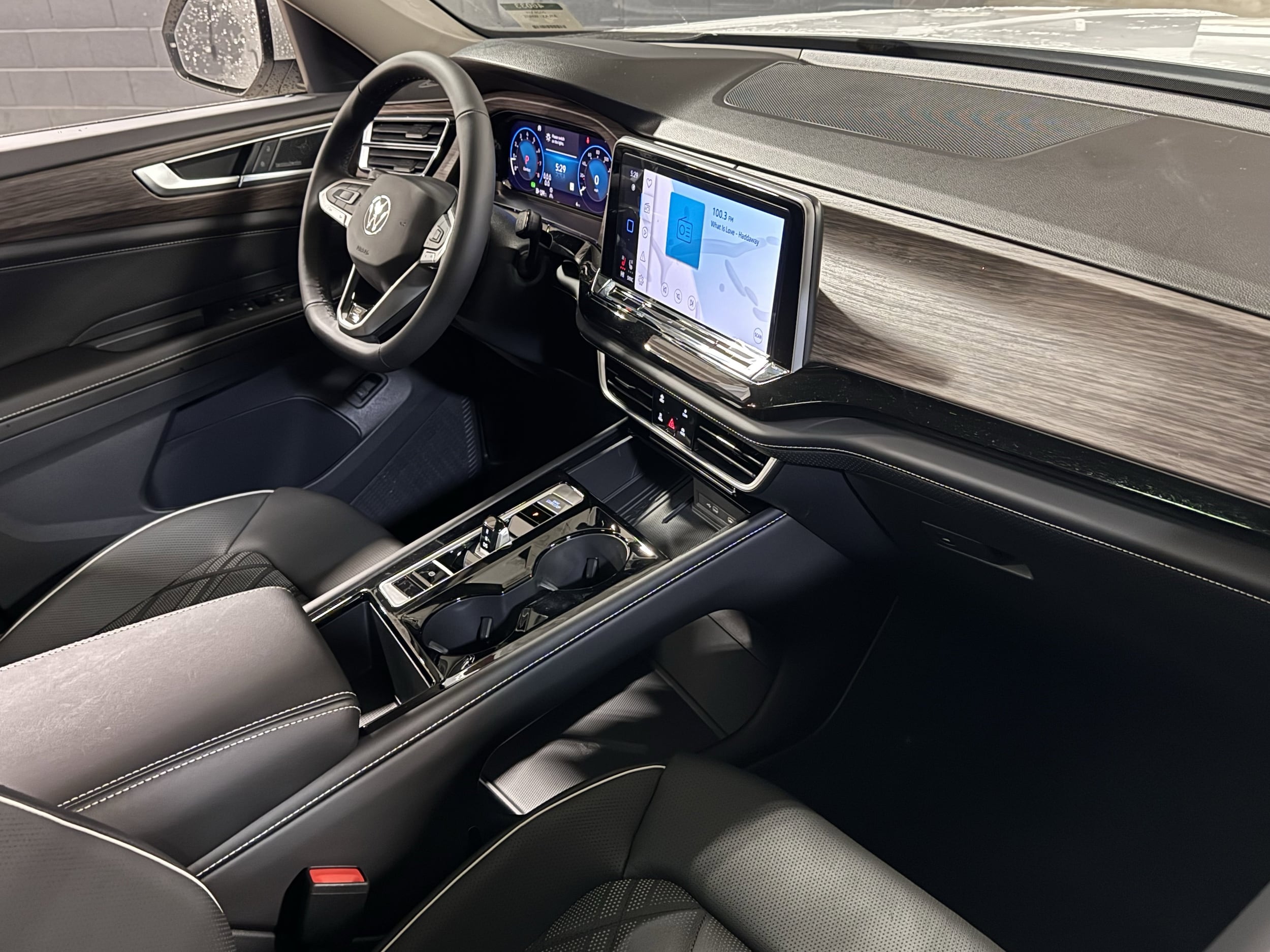 2026 Volkswagen Atlas SEL Premium R-Line - Photo 8