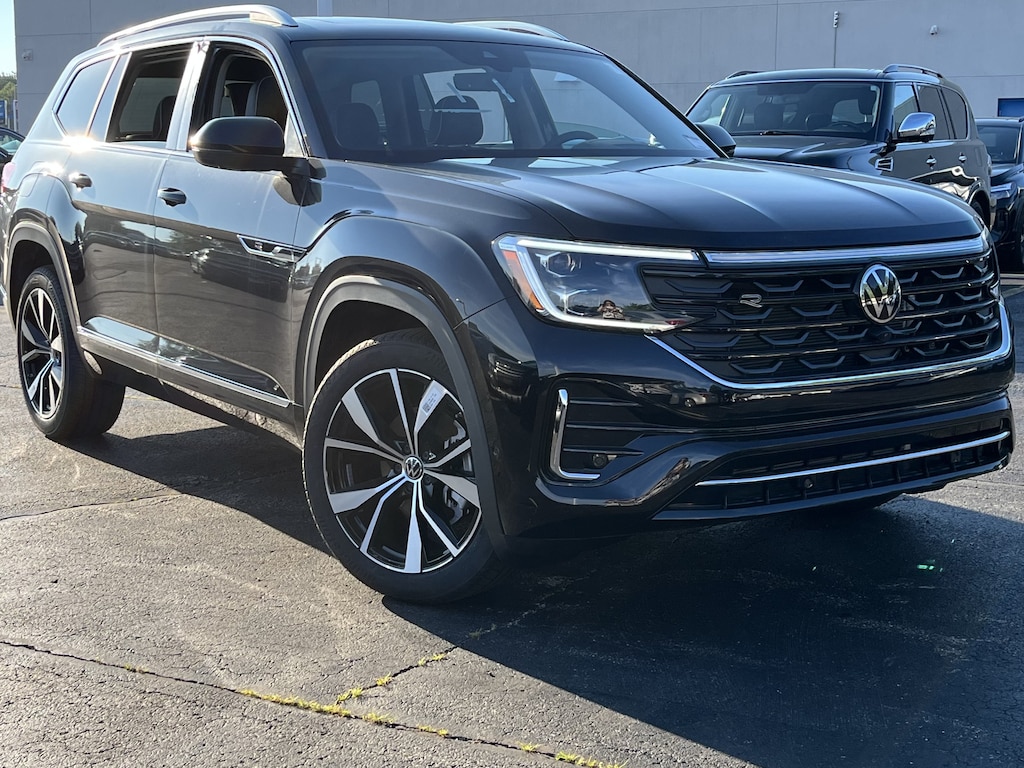 New 2026 Volkswagen Atlas 2.0T SEL Premium R-Line SUV