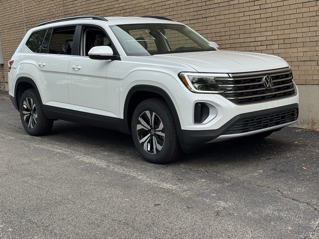 New 2026 Volkswagen Atlas SE SUV