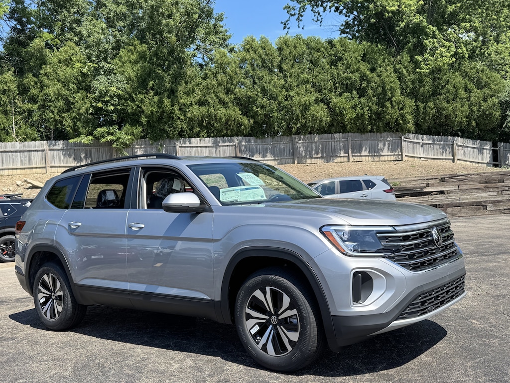 New 2026 Volkswagen Atlas 2.0T SE SUV