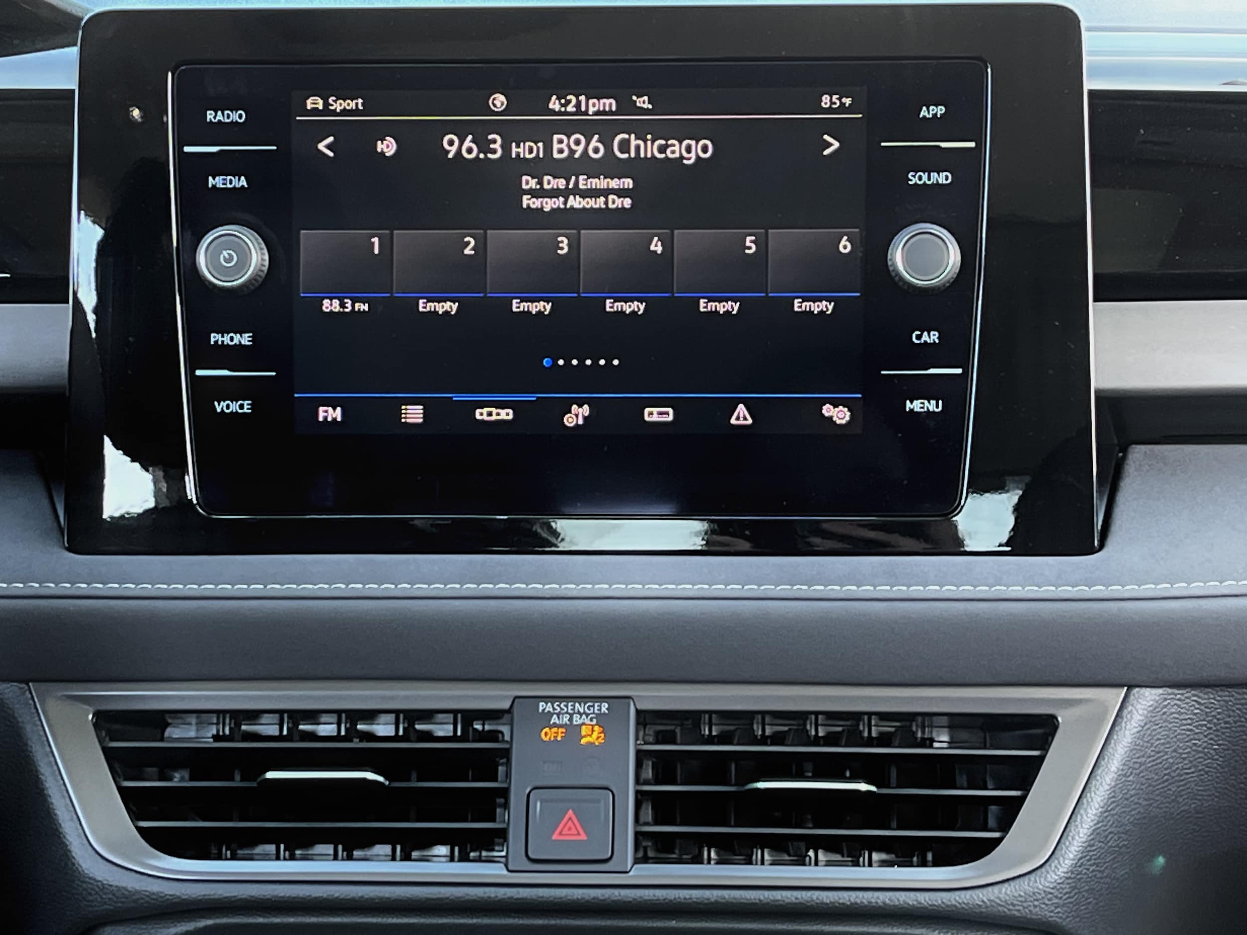 2026 Volkswagen Taos SE Black - Photo 17