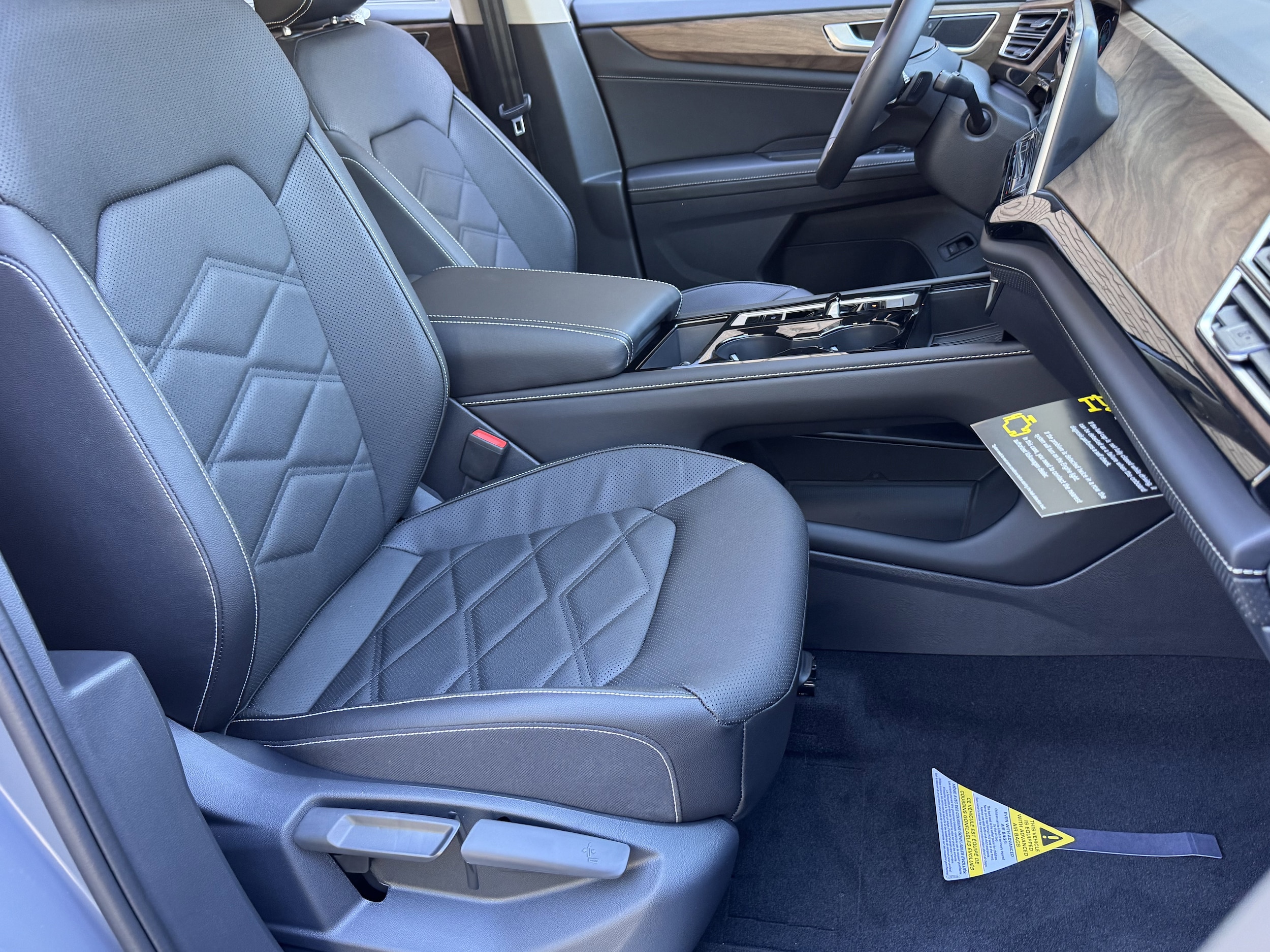 2026 Volkswagen Atlas SE w/Tech - Photo 11