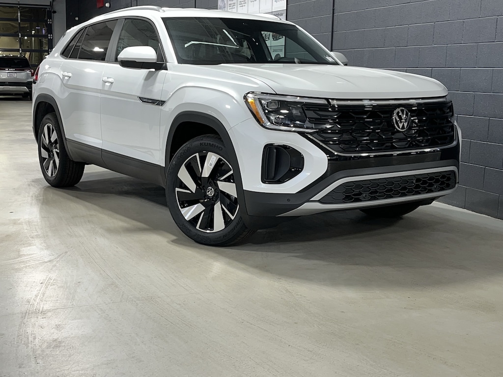 New 2026 Volkswagen Atlas Cross Sport SE w/Technology SUV