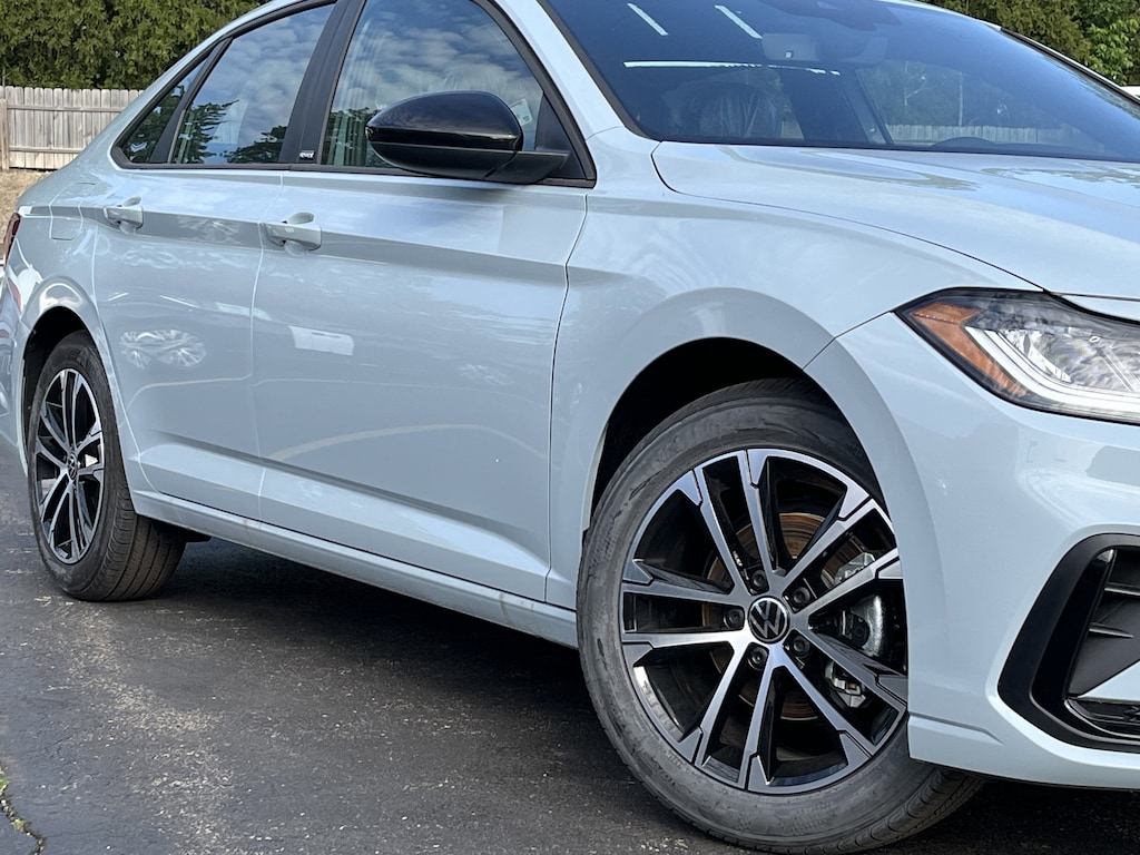 New 2026 Volkswagen Jetta 1.5T Sport Sedan
