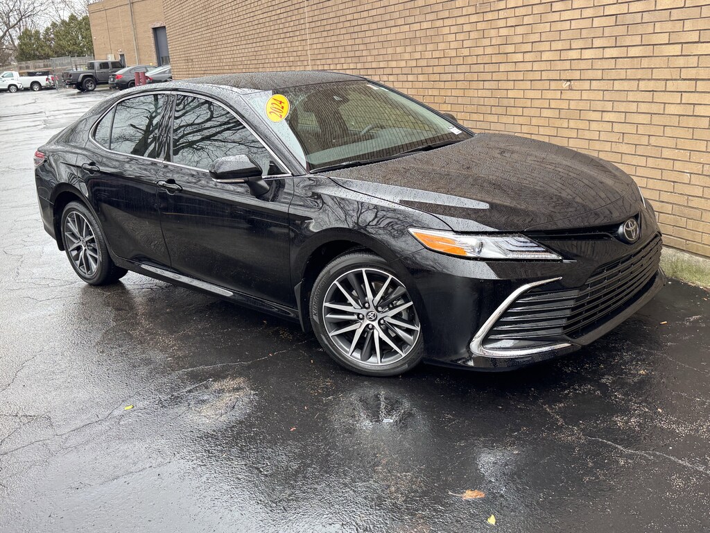 Used 2024 Toyota Camry XLE Sedan