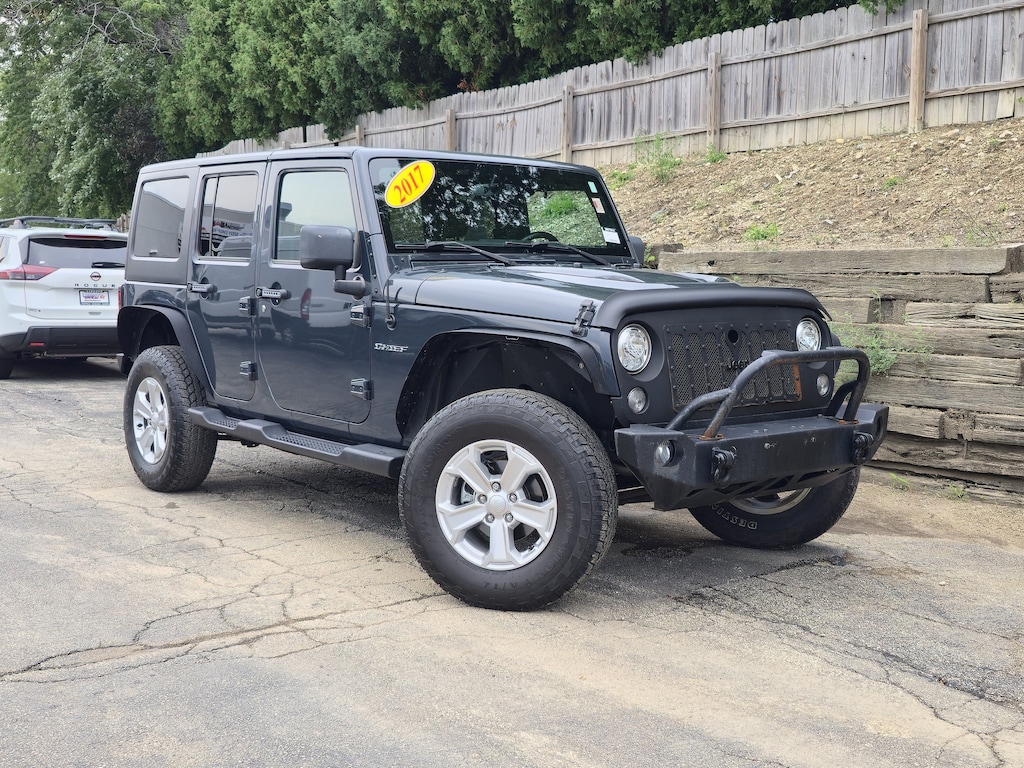 Used 2017 Jeep Wrangler JK Unlimited Sahara 4x4 SUV