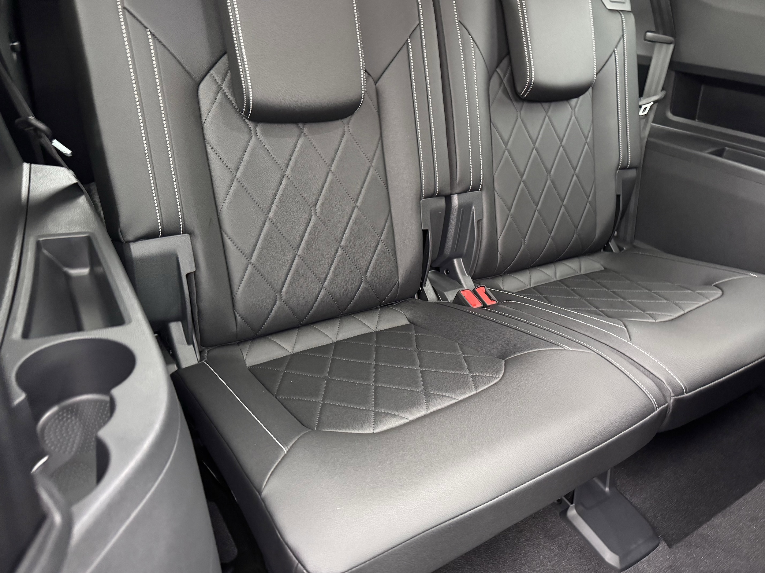 2026 Volkswagen Atlas SEL Premium R-Line - Photo 15