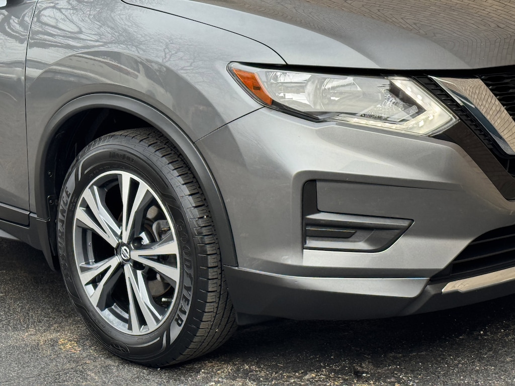 Used 2019 Nissan Rogue SV SUV