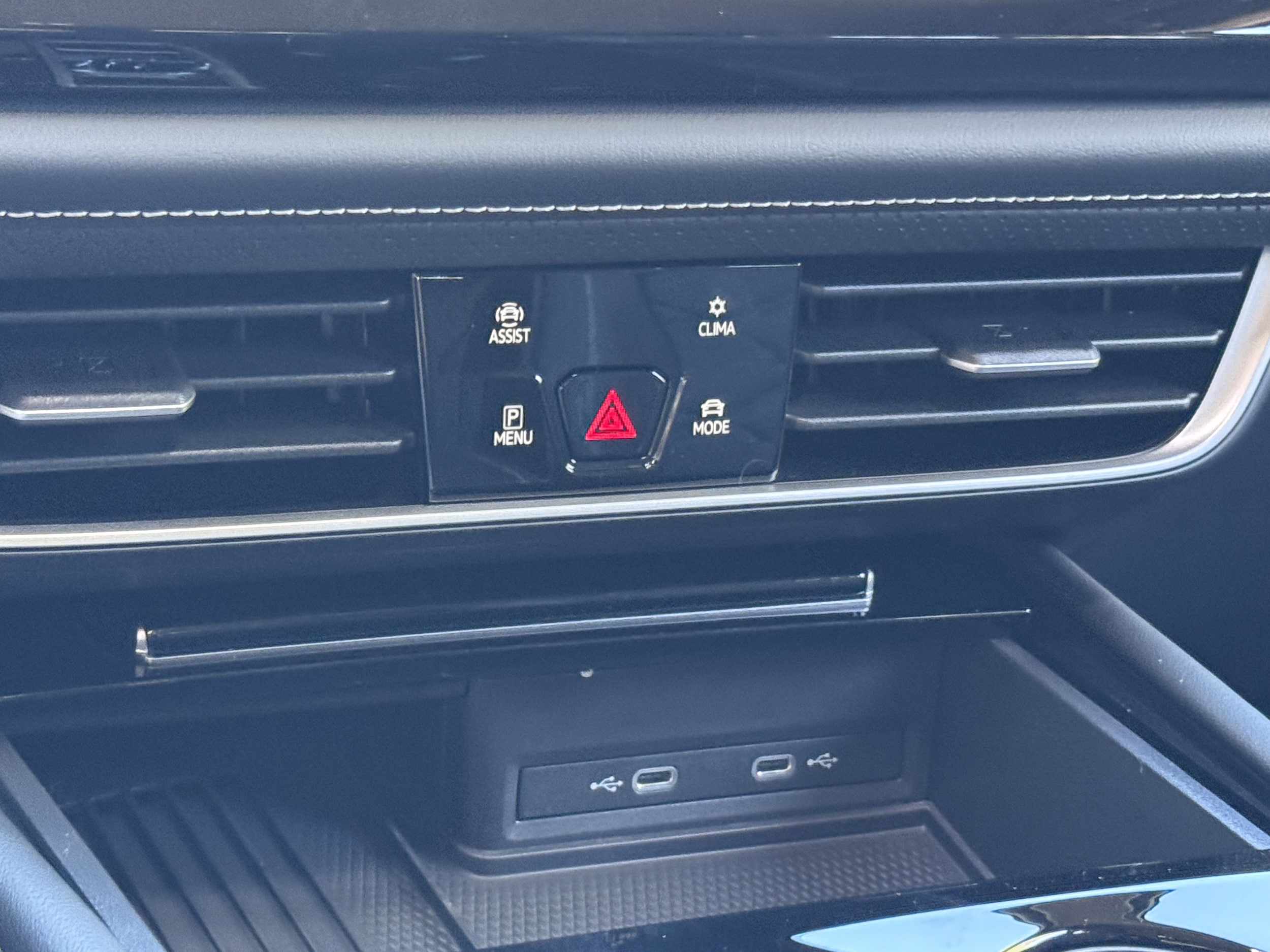 2026 Volkswagen Atlas SE w/Tech - Photo 9
