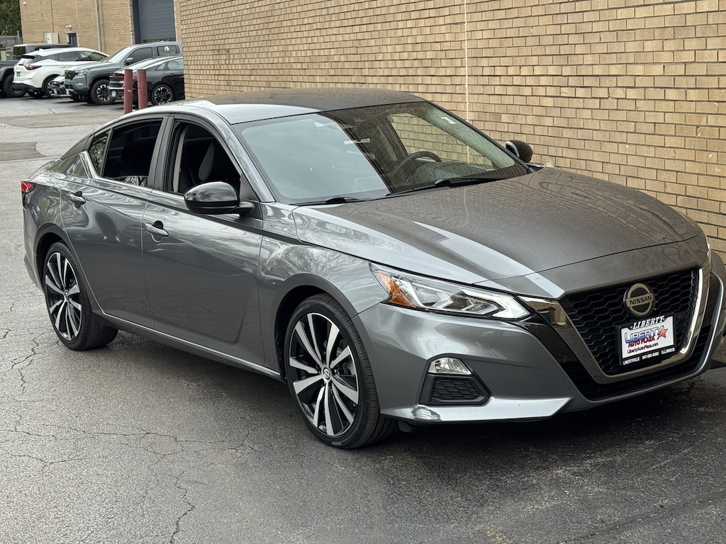Used 2021 Nissan Altima 2.5 SR Sedan
