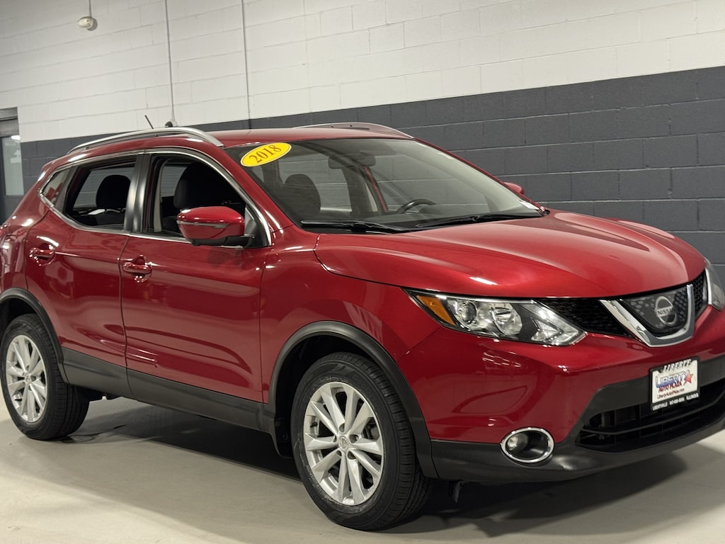 Used 2018 Nissan Rogue Sport SV SUV