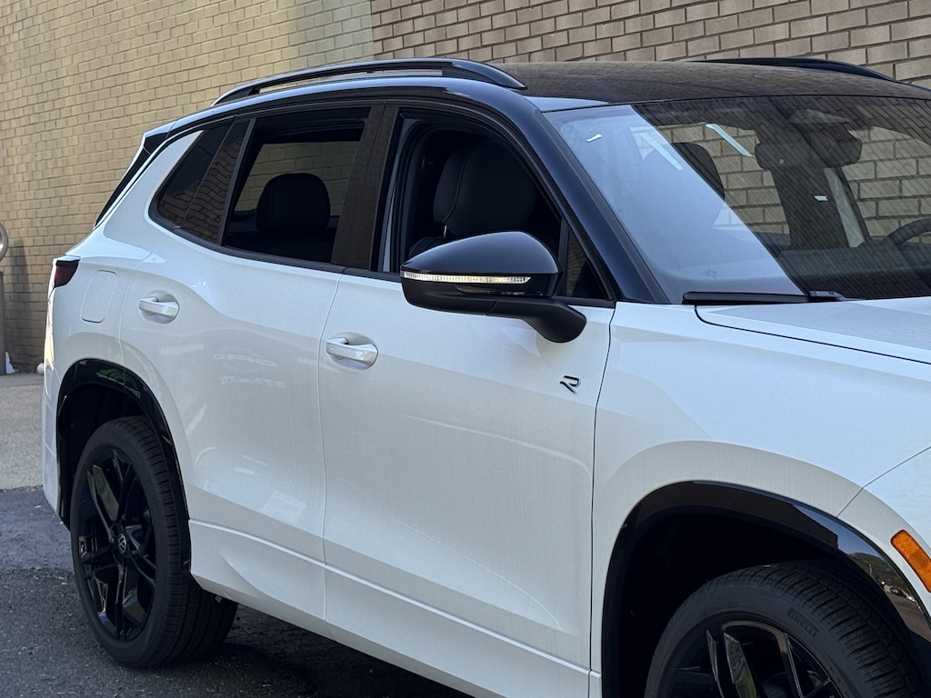 New 2026 Volkswagen Tiguan 2.0T SE R-Line Black SUV