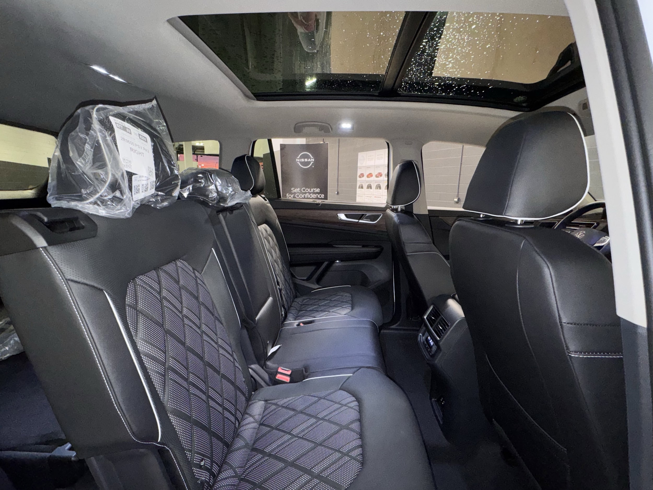 2026 Volkswagen Atlas SEL Premium R-Line - Photo 6