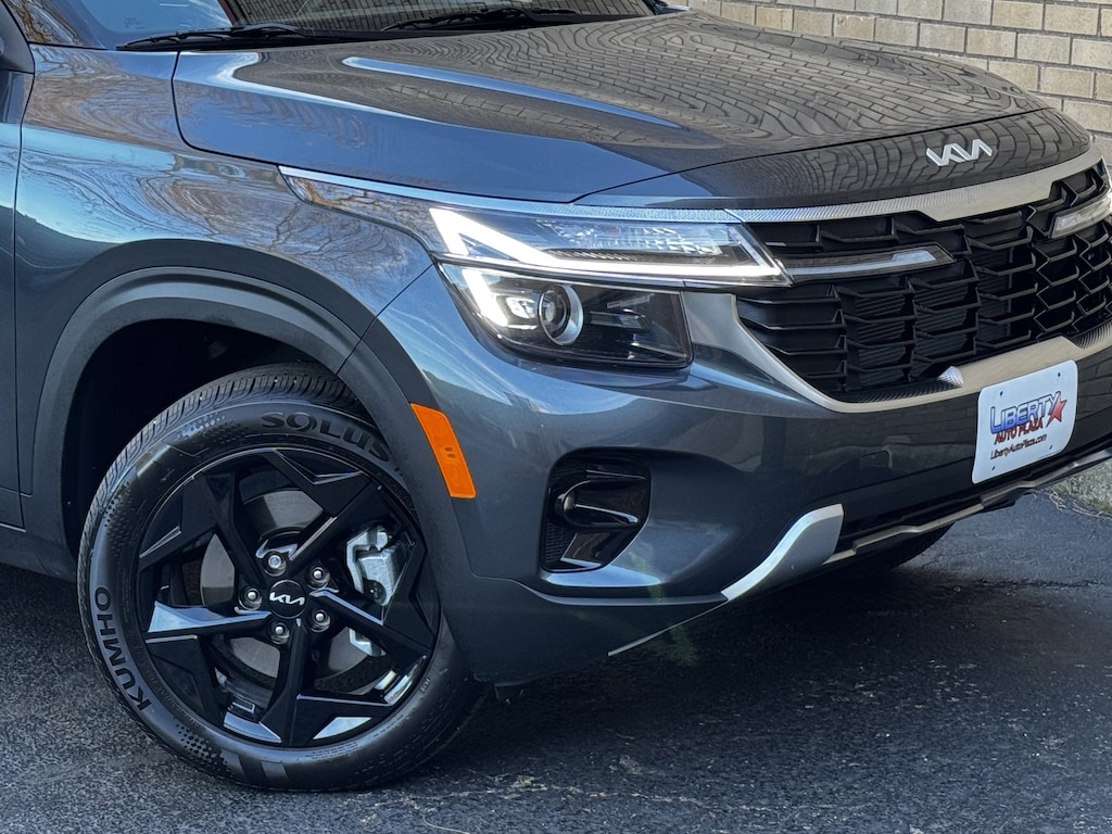 Used 2026 Kia Seltos EX SUV