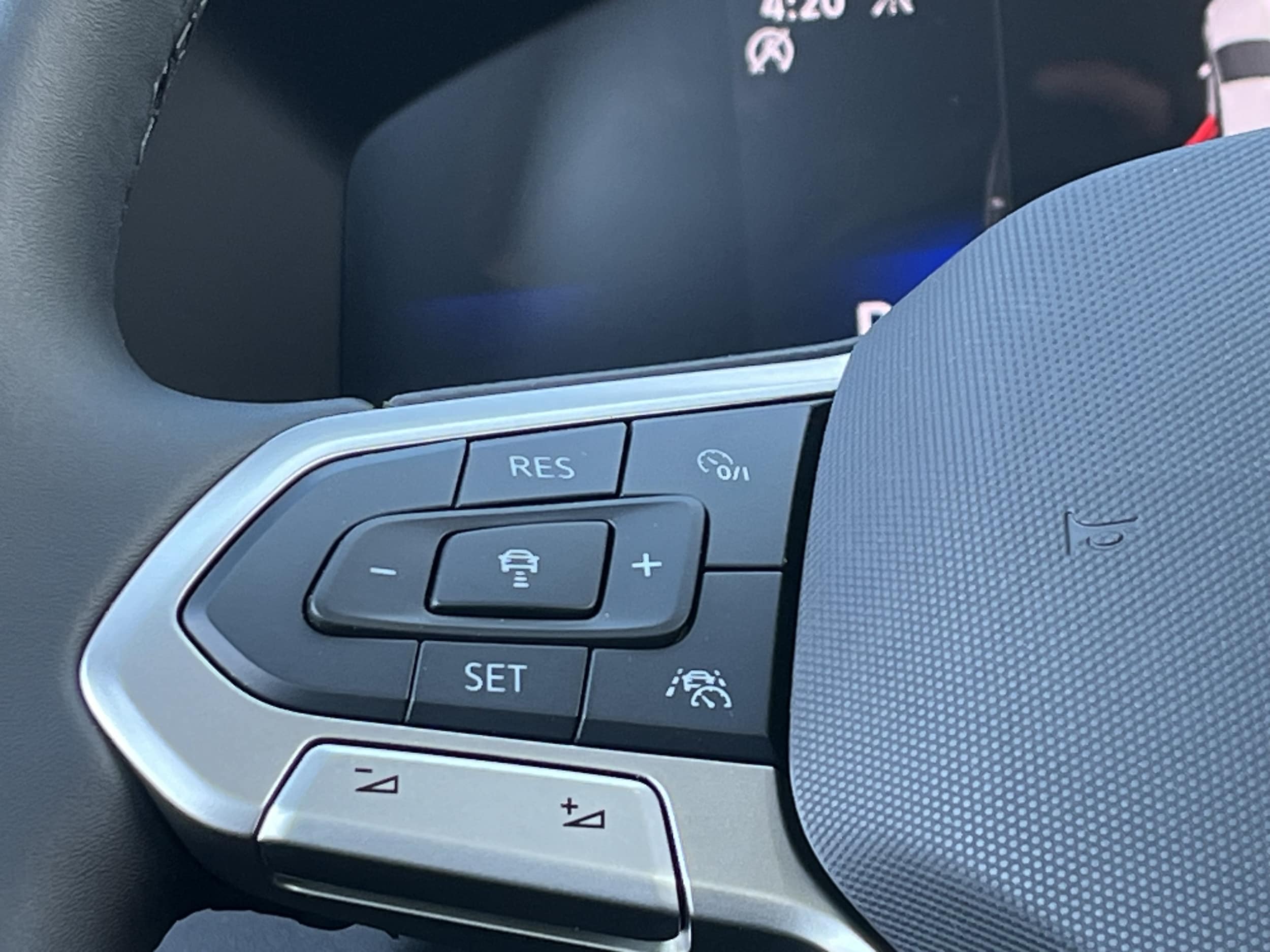 2026 Volkswagen Taos SE Black - Photo 15