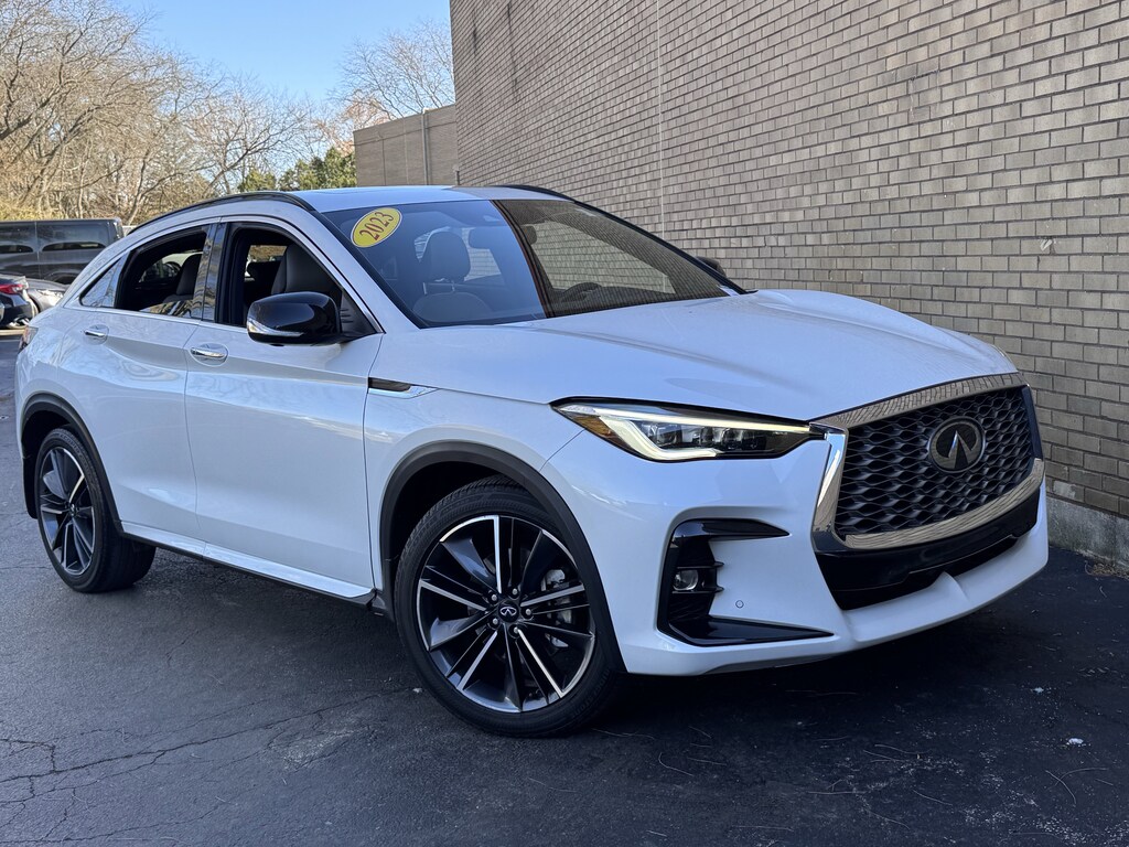 Used 2023 INFINITI QX55 ESSENTIAL SUV