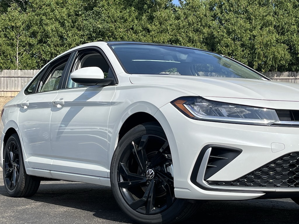New 2026 Volkswagen Jetta 1.5T SE Sedan