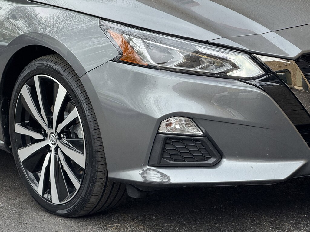 Used 2021 Nissan Altima 2.5 SR Sedan