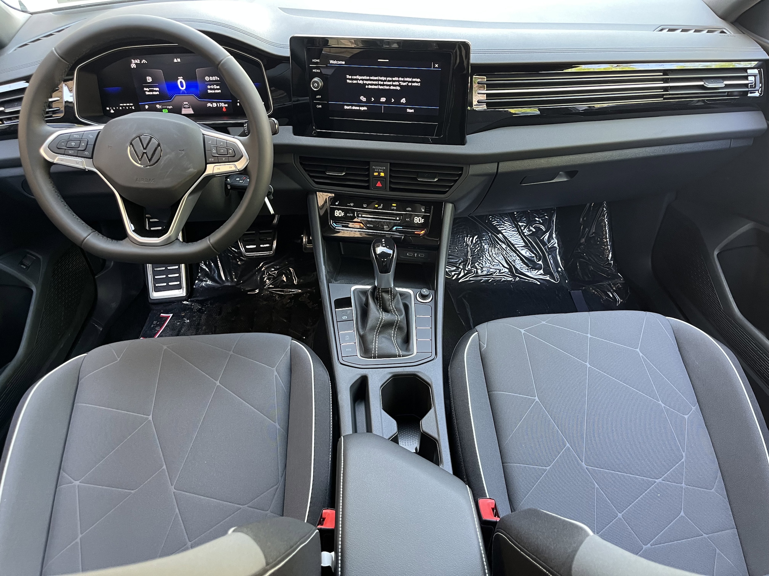2026 Volkswagen Jetta Sport - Photo 8