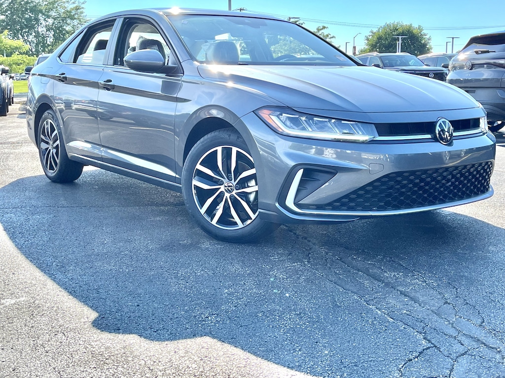 New 2026 Volkswagen Jetta 1.5T SE Sedan