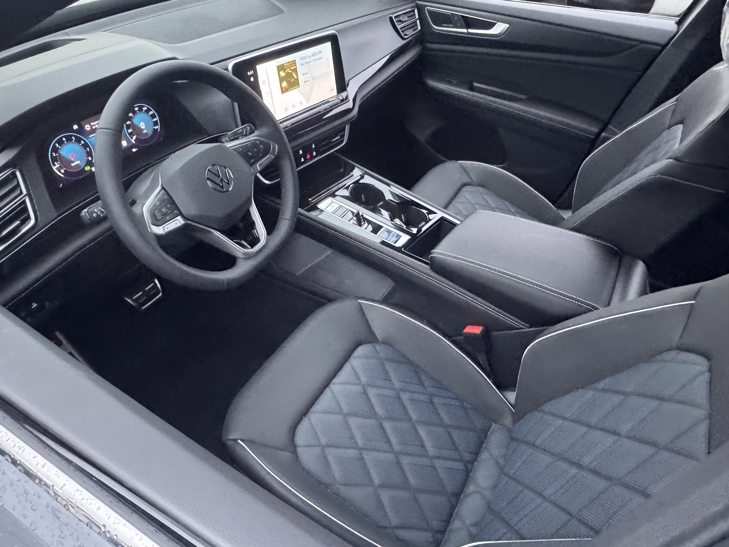 2026 Volkswagen Atlas Cross Sport SEL Premium R-LINE - Photo 15