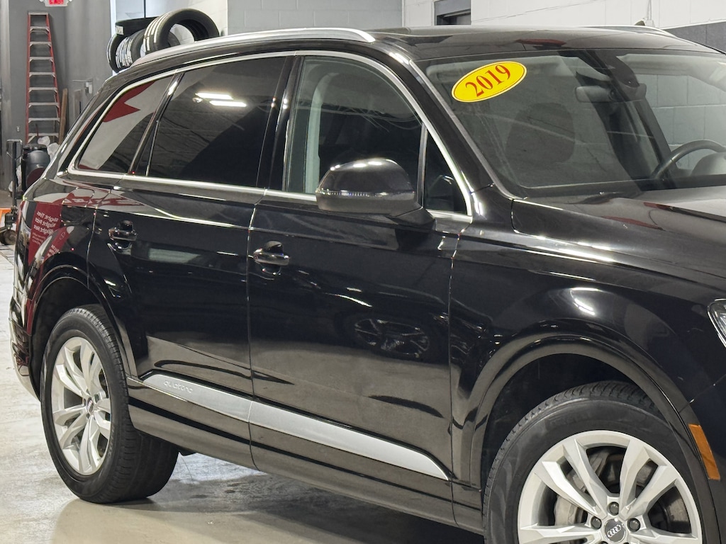 Used 2019 Audi Q7 3.0T Premium SUV