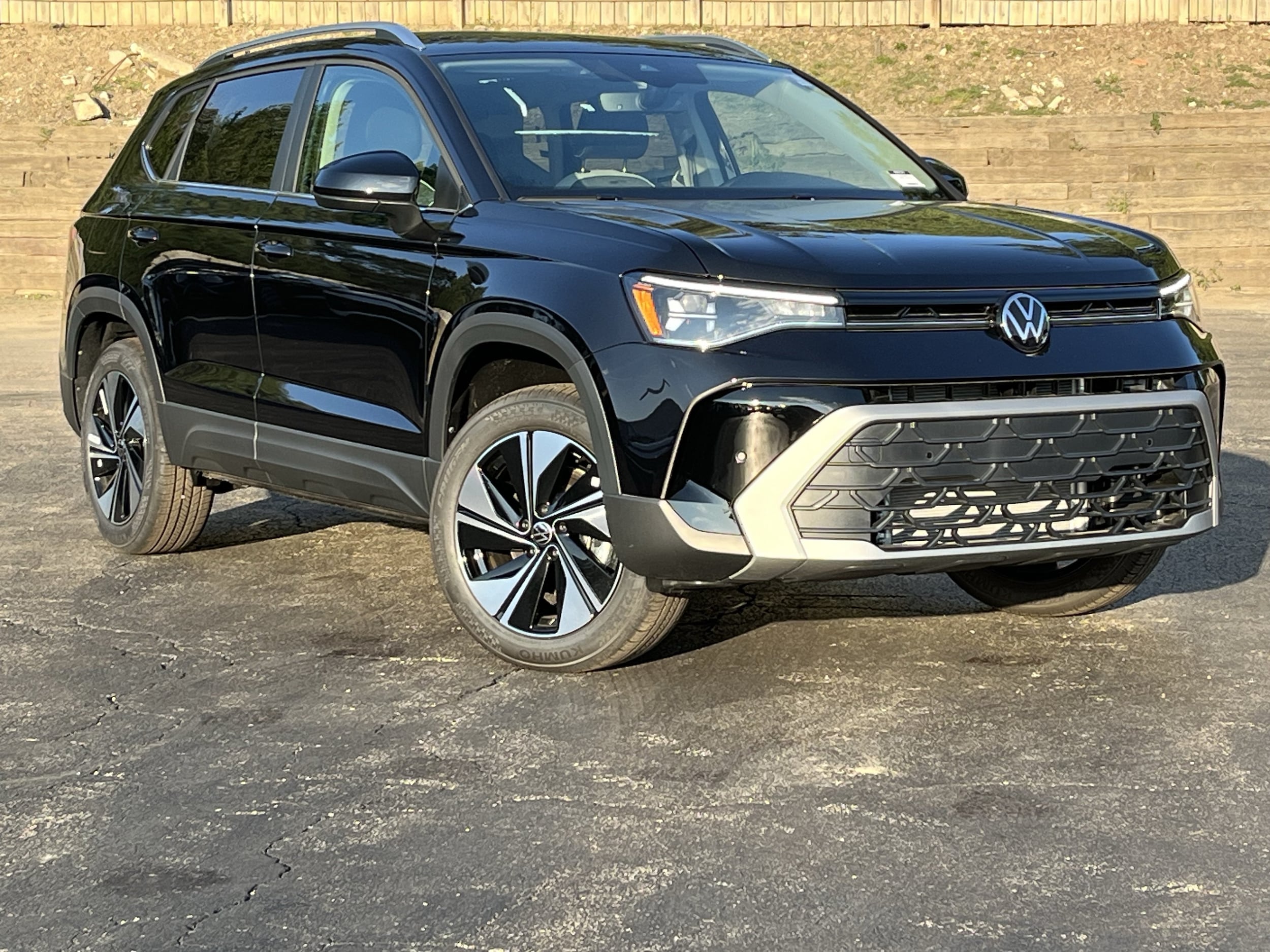 2026 Volkswagen Taos
