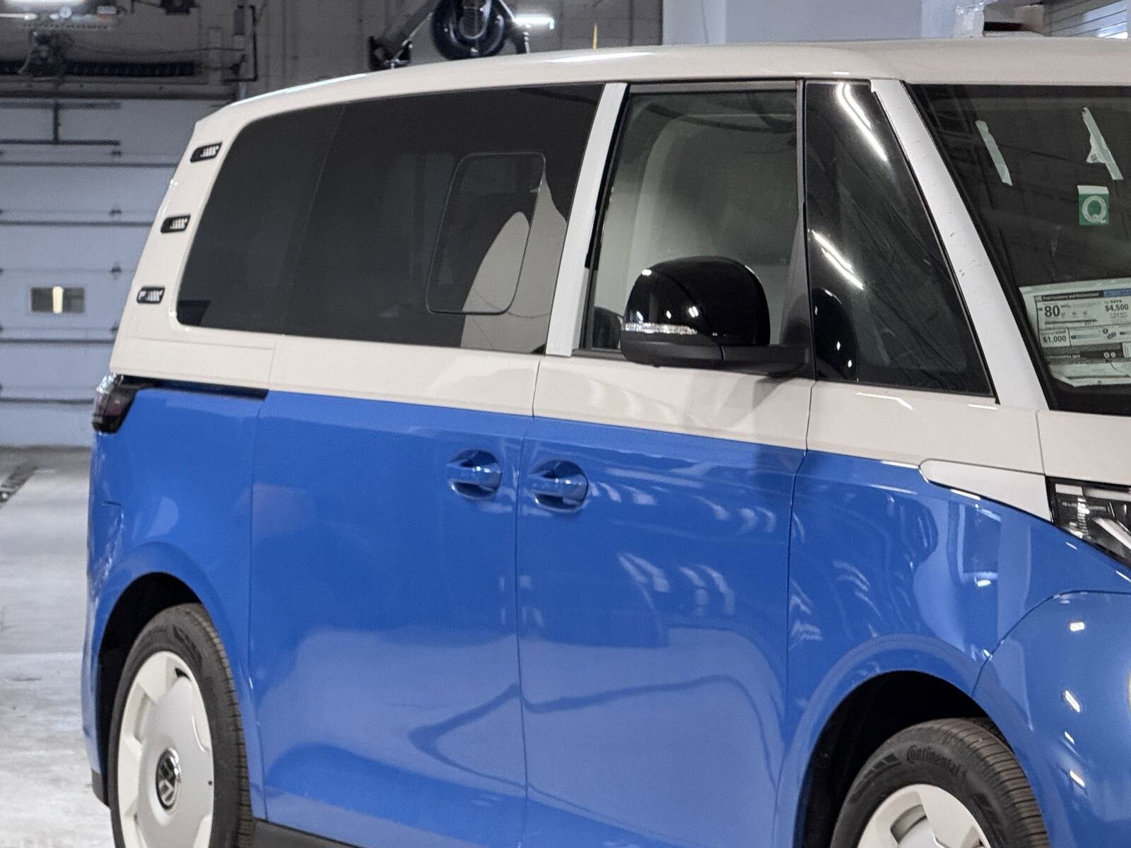 2025 Volkswagen ID. Buzz photo 4