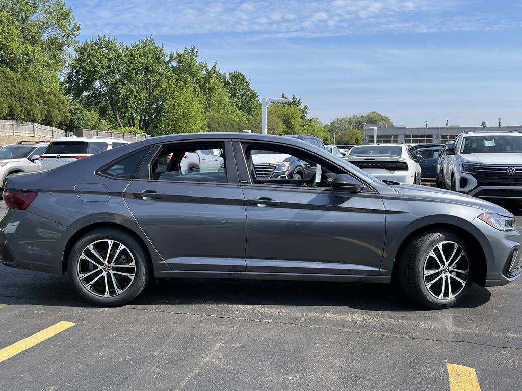New 2026 Volkswagen Jetta 1.5T Sport Sedan