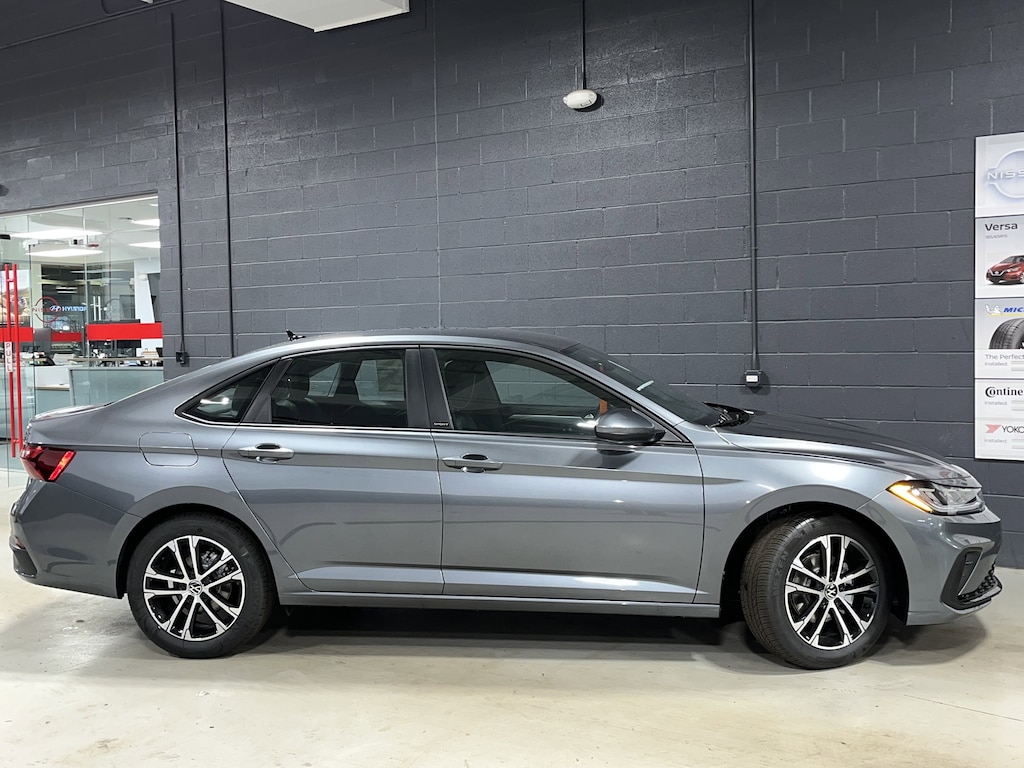 New 2026 Volkswagen Jetta 1.5T Sport Sedan