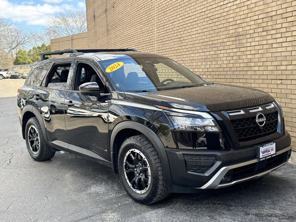 Used 2024 Nissan Pathfinder Rock Creek SUV