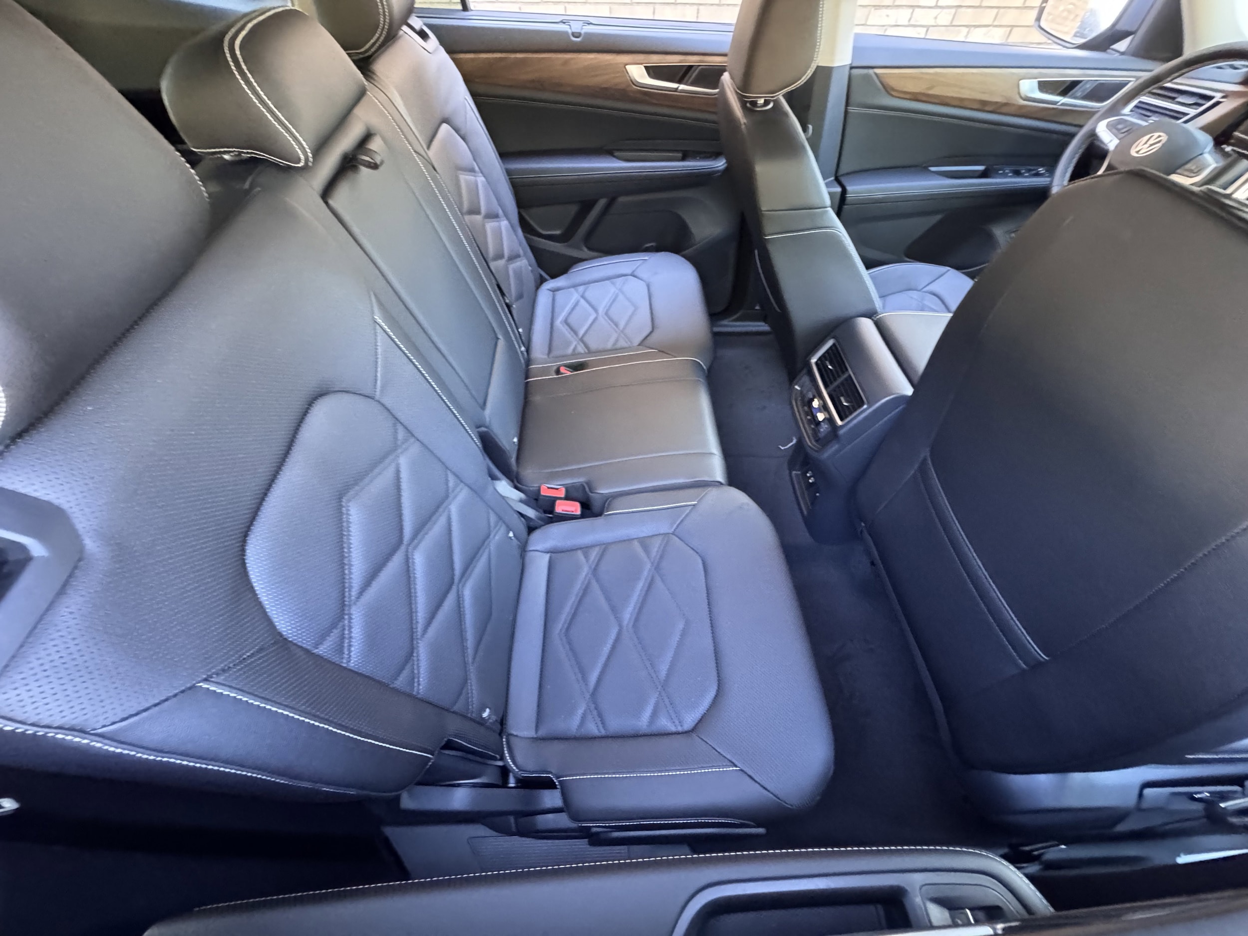 2026 Volkswagen Atlas SE w/Tech - Photo 15