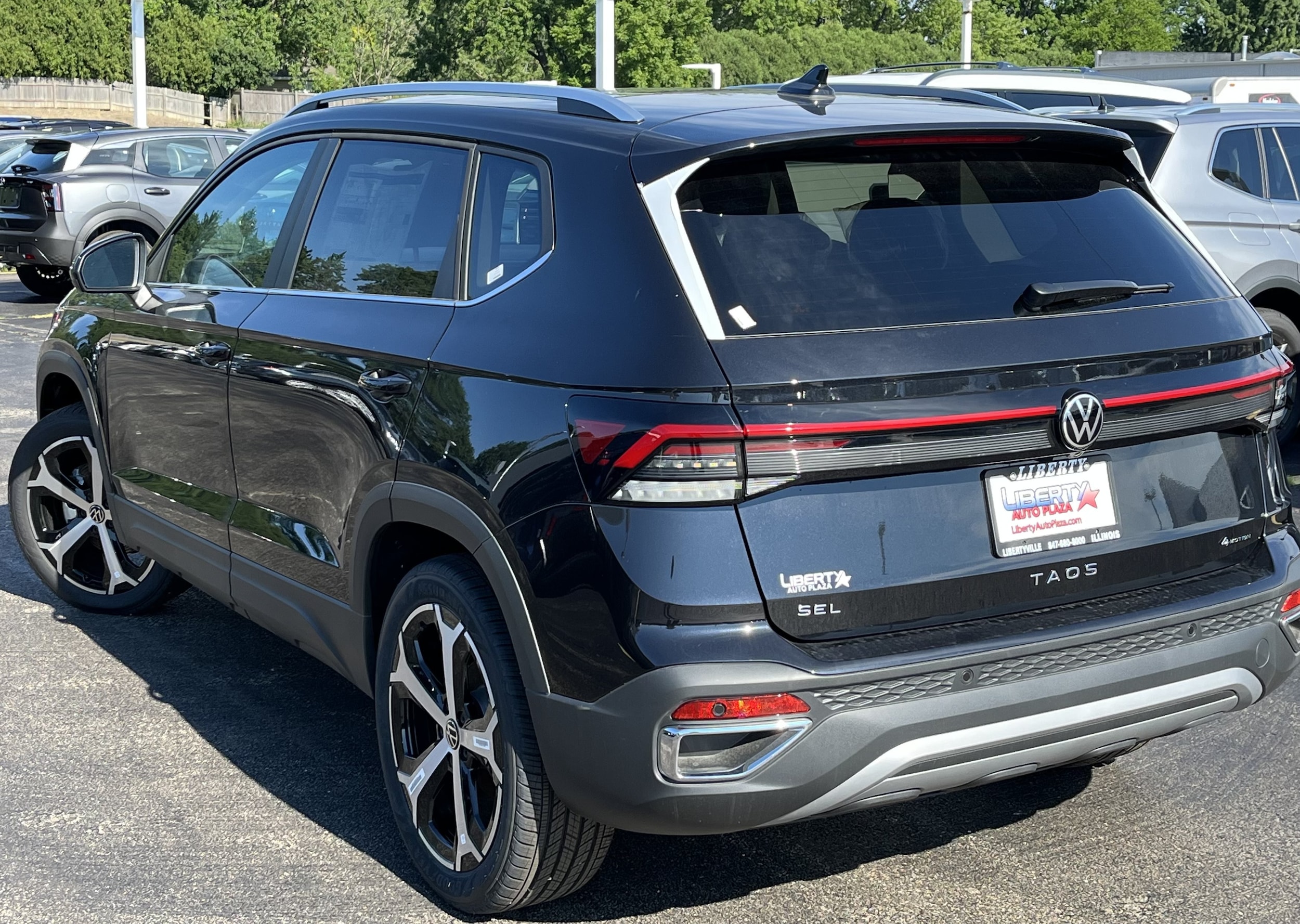 2026 Volkswagen Taos SEL - Photo 18