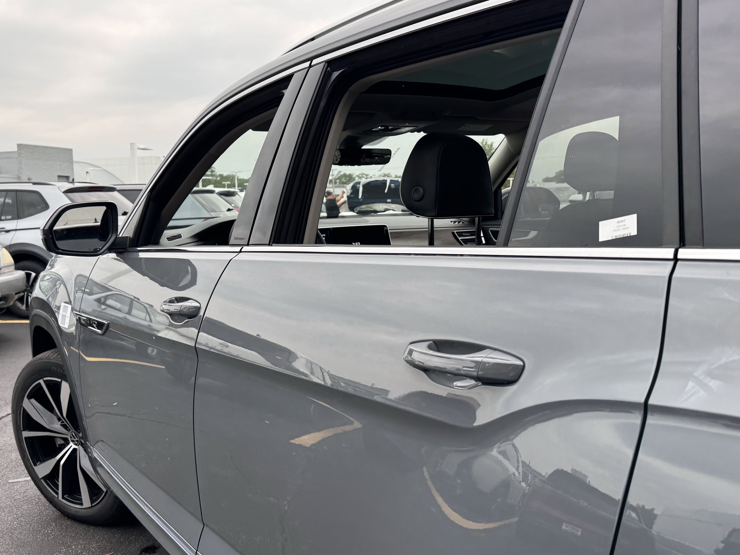 2026 Volkswagen Atlas SEL Premium R-Line - Photo 31