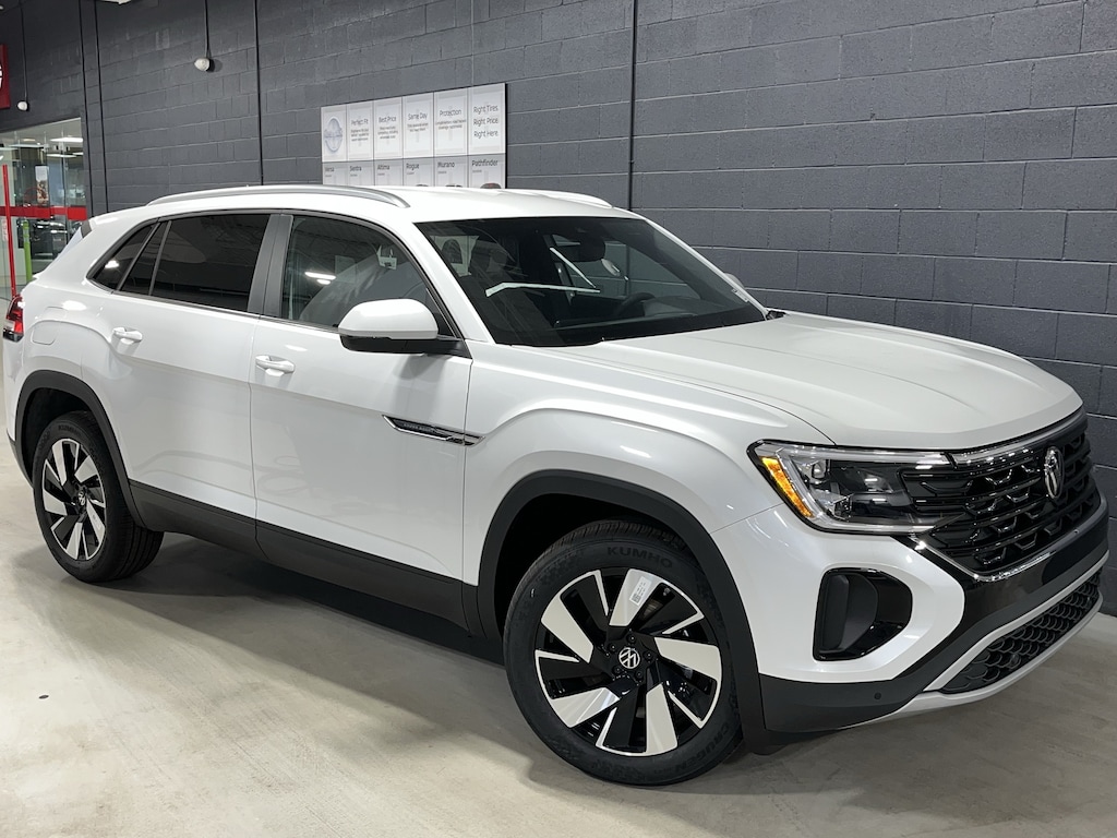 New 2026 Volkswagen Atlas Cross Sport SE w/Technology SUV