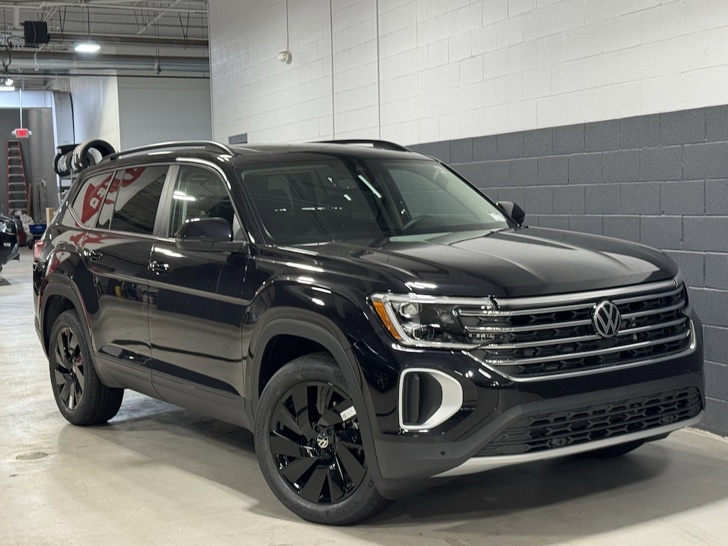 New 2026 Volkswagen Atlas 2.0T SE w/Technology SUV