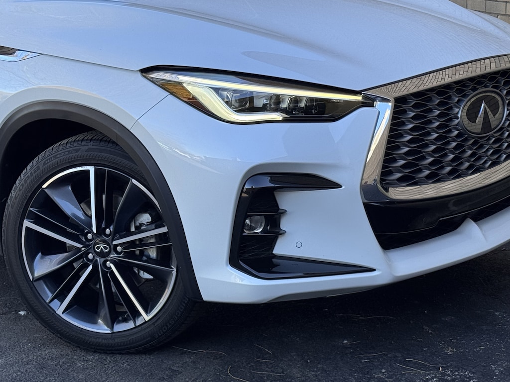 Used 2023 INFINITI QX55 ESSENTIAL SUV