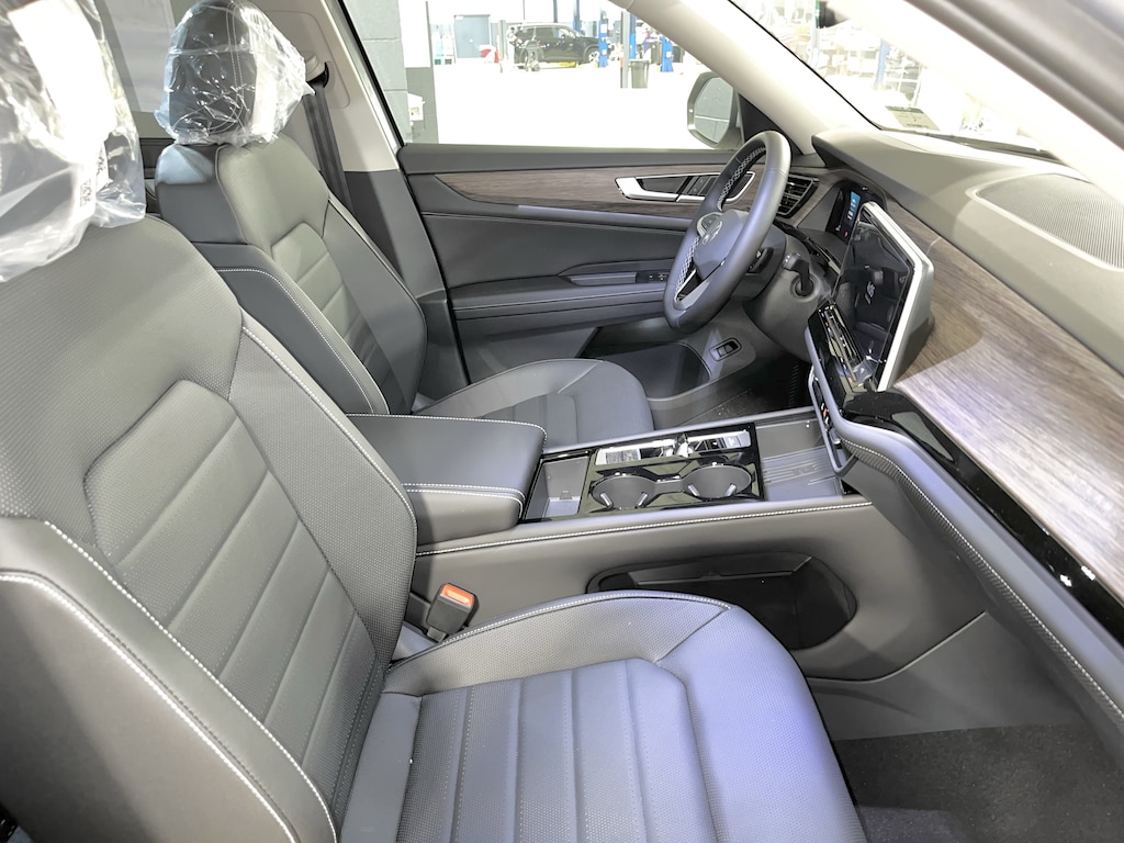 New 2026 Volkswagen Atlas SEL SUV