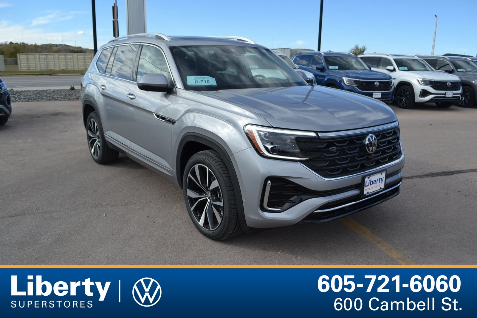 2026 Volkswagen Atlas SEL Premium R-Line's photo
