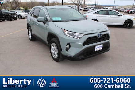 2020 Toyota RAV4 Hybrid XLE SUV
