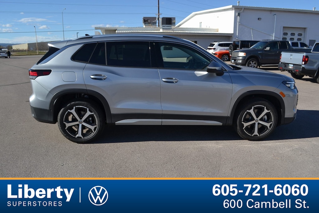 New 2025 Volkswagen Tiguan 2.0T SE