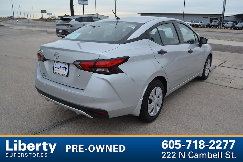 Used 2023 Nissan Versa 1.6 S Sedan