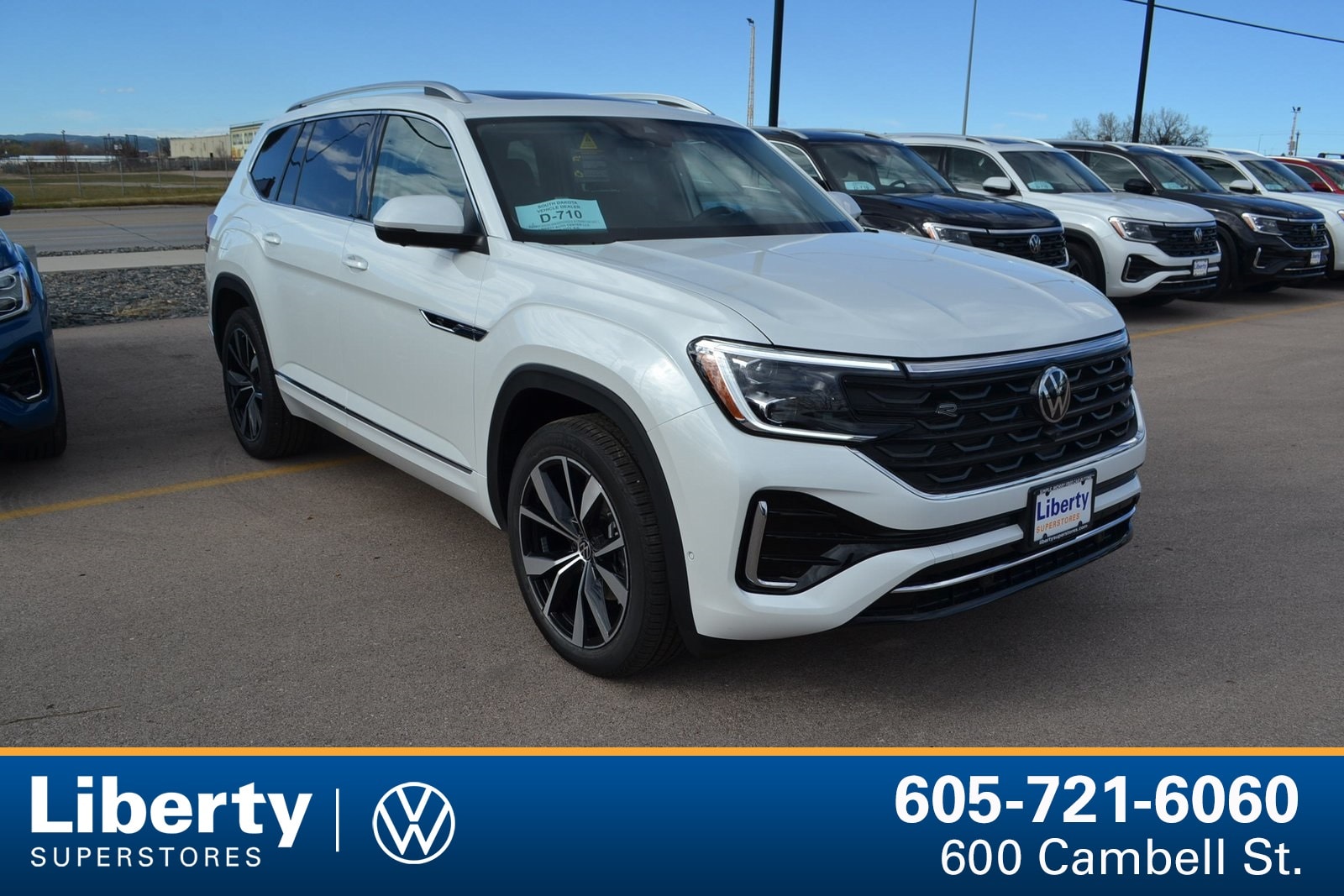 2026 Volkswagen Atlas SEL Premium R-Line's photo