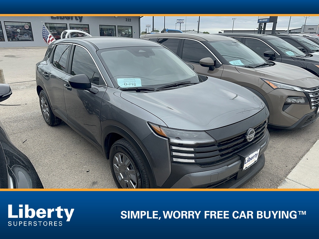 Used 2025 Nissan Kicks S