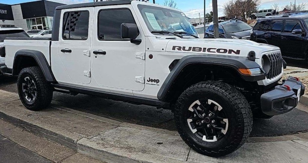 Used 2024 Jeep Gladiator Rubicon Truck Crew Cab