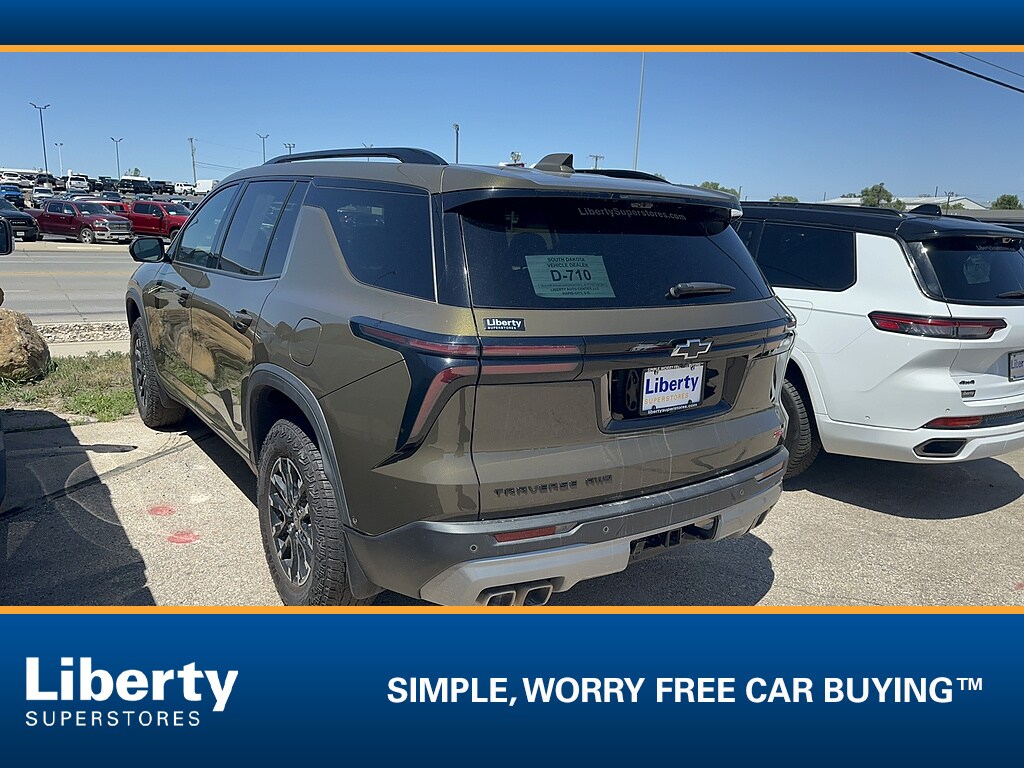 Used 2025 Chevrolet Traverse Z71