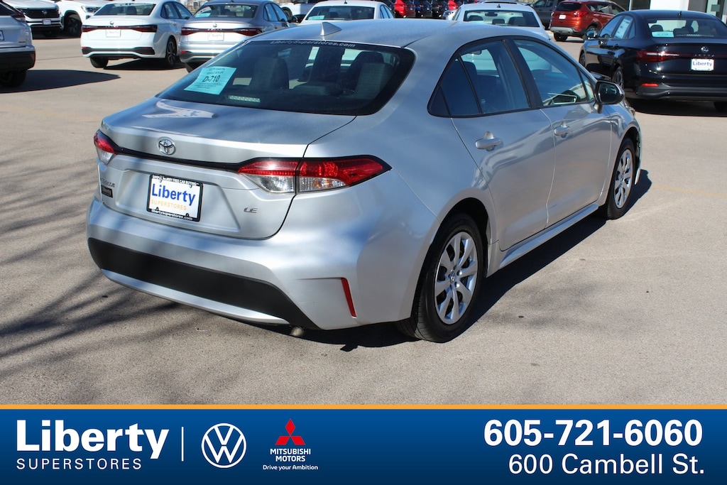 Used 2022 Toyota Corolla LE Sedan